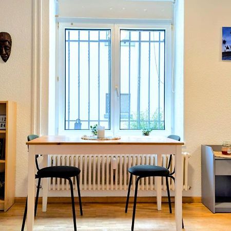 Urban Retreat - Cozy Studio With Private Patio Apartment Zürich Exterior foto